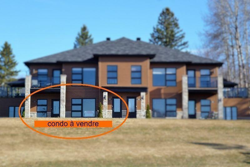 CONDO NEUF À VENDRE AVEC VU SUR LE LAC MASKINONGÉ