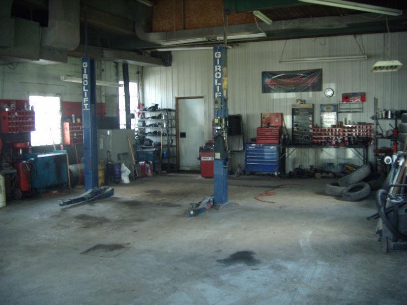 Commercial Garage Mechanics and Autobody