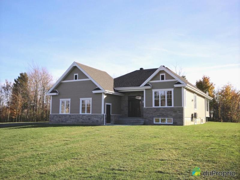 429 900$ - Bungalow à vendre à