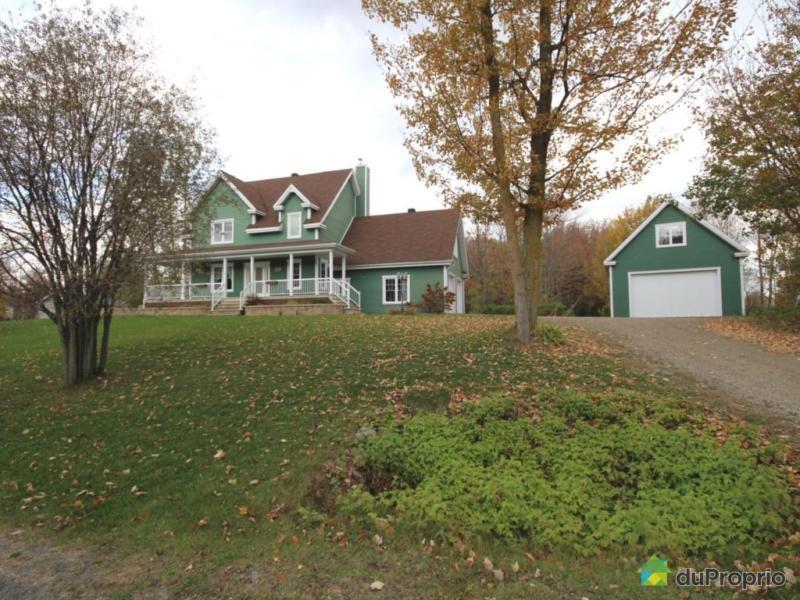 374 999$ - Maison 2 étages à vendre à St-Félix-De-Valois