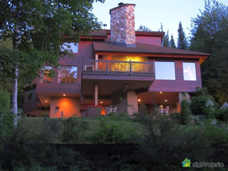 599 900$ - Maison 3 étages à vendre à Ste-Anne-Des-Lacs
