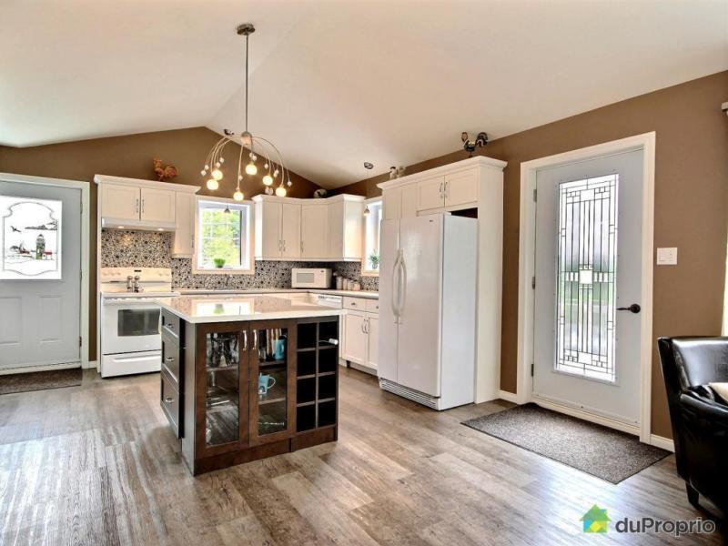 180 000$ - Bungalow à vendre à Ste-Irène