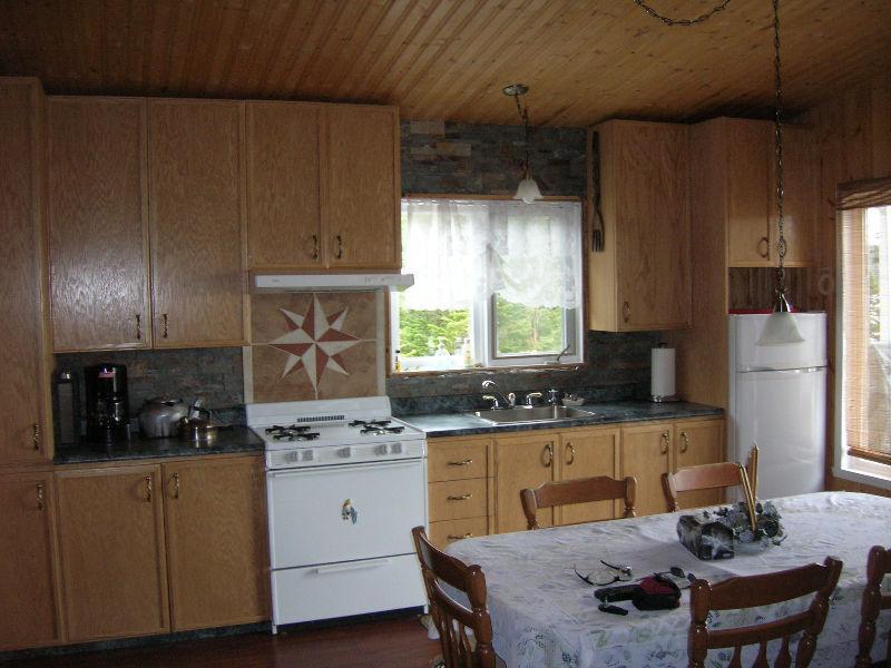 chalet à vendre (seul sur le lac)