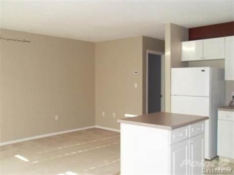 8 - 1327 Studer STREET