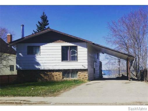 New Price! Upgraded East Hill Bungalow!