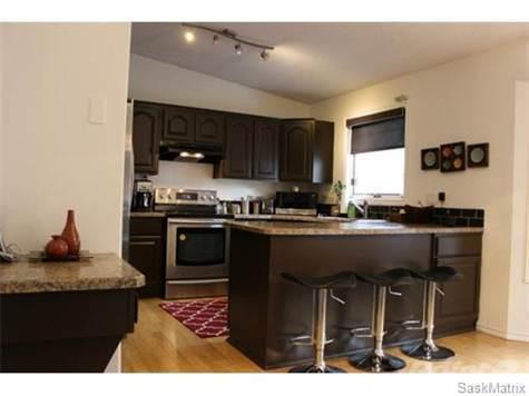 143 Staigh CRES