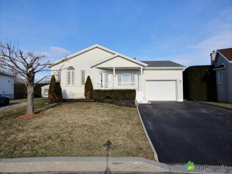 305 000$ - Bungalow à vendre à Ste-Madeleine