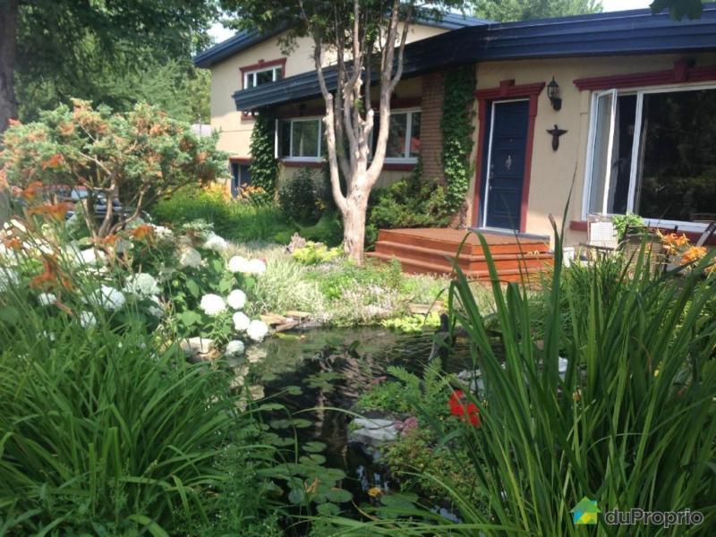444 400$ - Bungalow à vendre à Mont-St-Hilaire