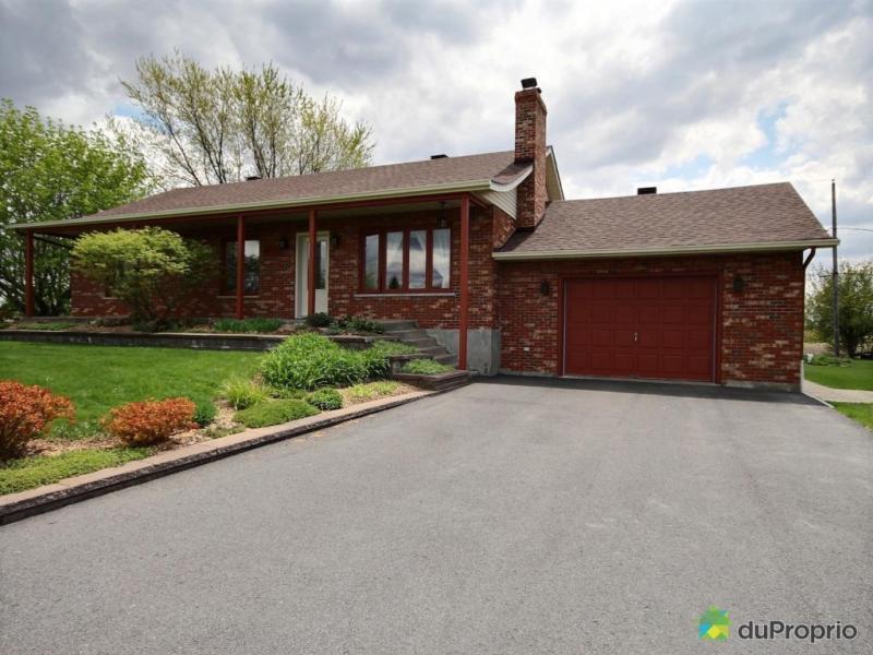 335 000$ - Bungalow à vendre à Carignan