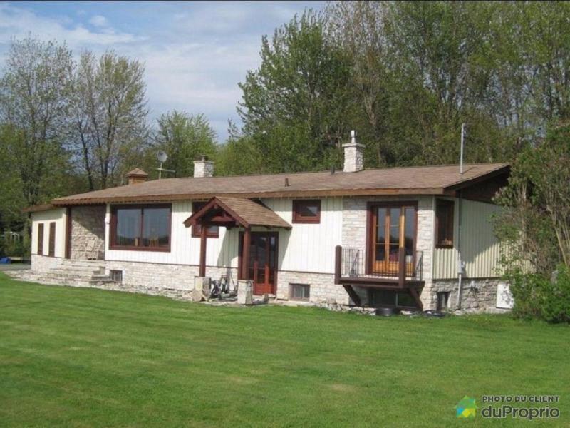595 000$ - Bungalow à vendre à Noyan