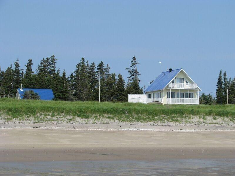 BELLE PROPRIÉTÉ DIRECTEMENT BORD DE MER ET PLAGE