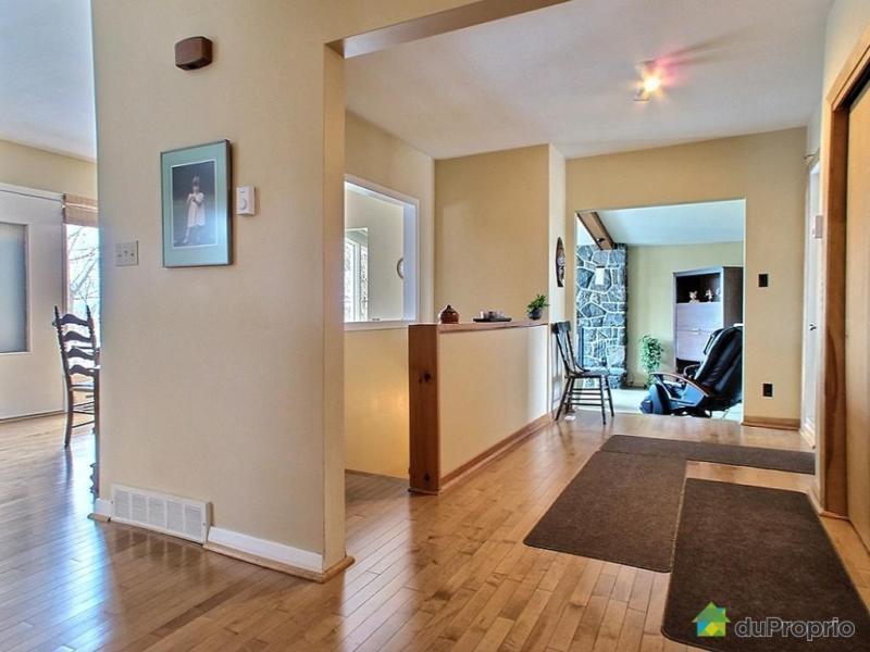 234 500$ - Bungalow à vendre à Magog