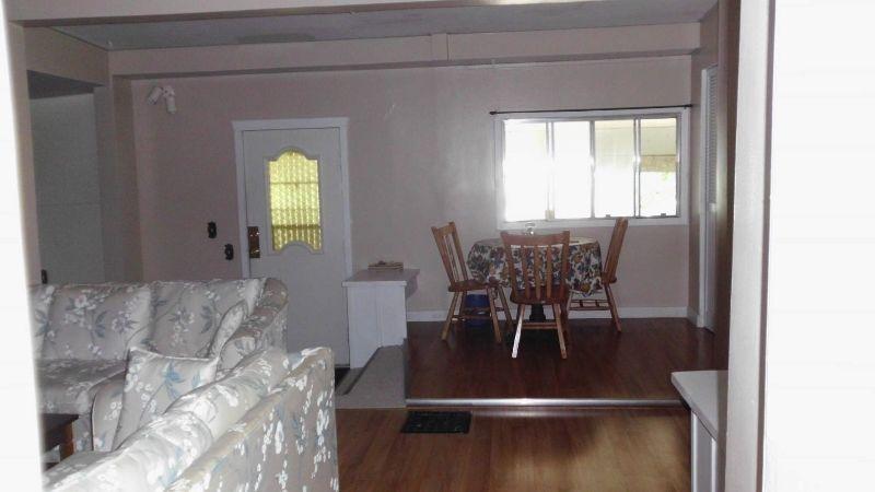 Nice Furnished rooms close to downtown &Hospital