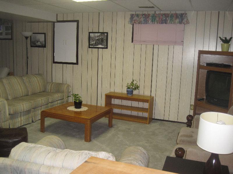 BASEMENT SUITE IN TOWN OF TOFIELD