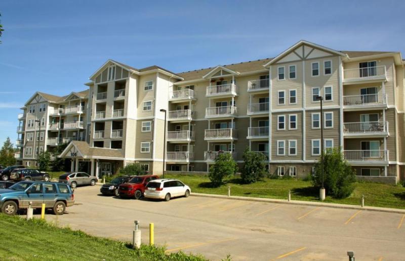 Emma Manor at Timberlea One and Two Bedroom Unfurnished Suites