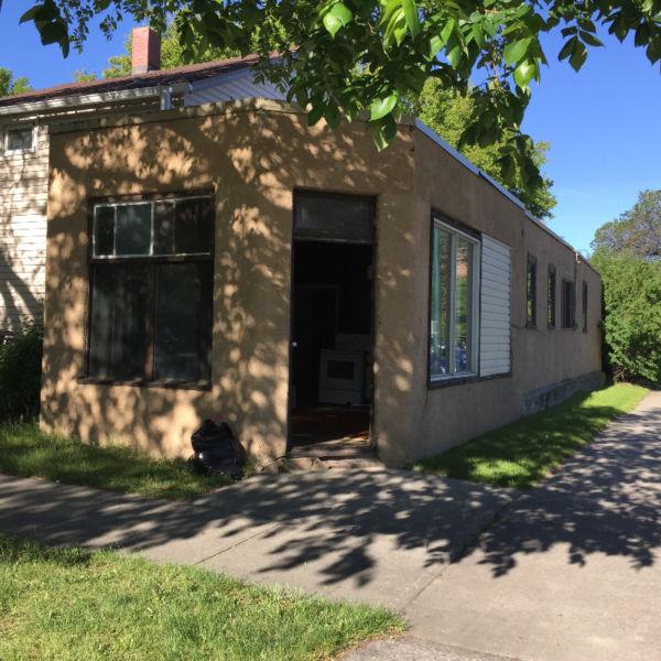 Close to Downtown...includes utilities