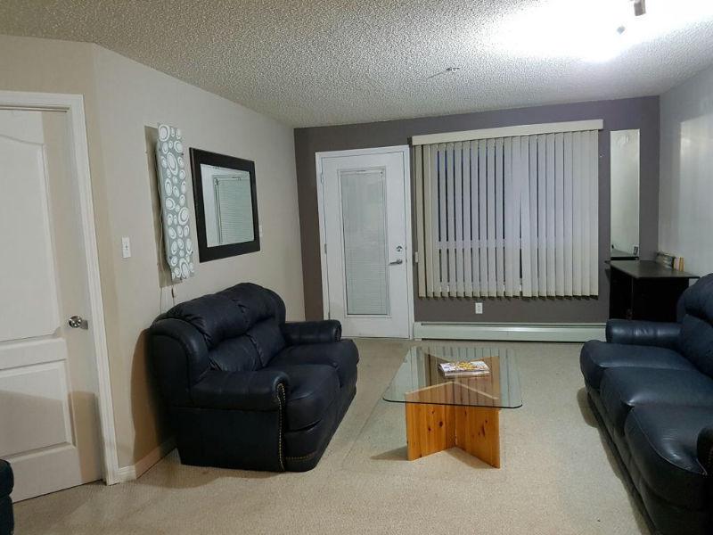 Awesome 2 bed 2 bath unit, including underground parking!