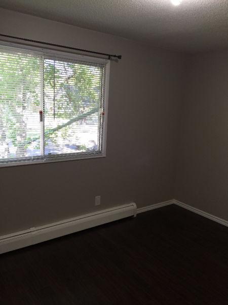 Clean, Affordable 2 Bedroom with Balcony