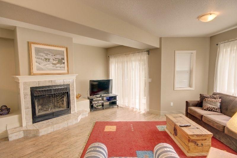 DUPLEX WITH SUITE POTENTIAL IN CANMORE