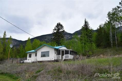 Homes for Sale in Brisco, British Columbia $169,000