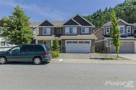 6042 Rexford Dr