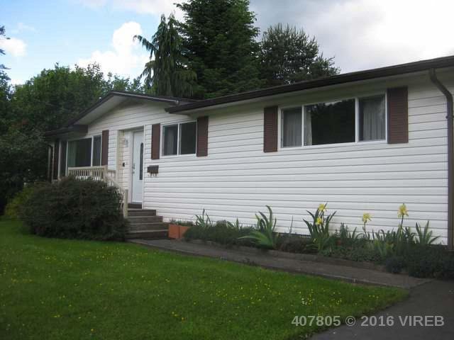 Great rural home close to golf course and the City of Courtenay!