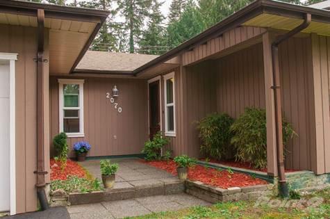Homes for Sale in Shawnigan Lake,  $409,900