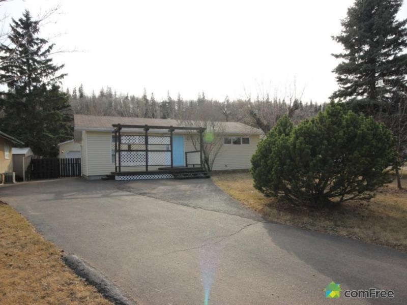 $636,500 - Bungalow for sale in