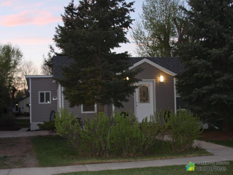 $184,900 - Bungalow for sale in Claresholm