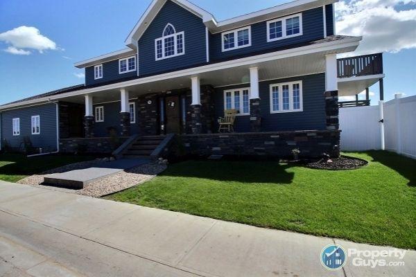 Quality Built, One of a Kind 2 Storey - 6 bedrooms