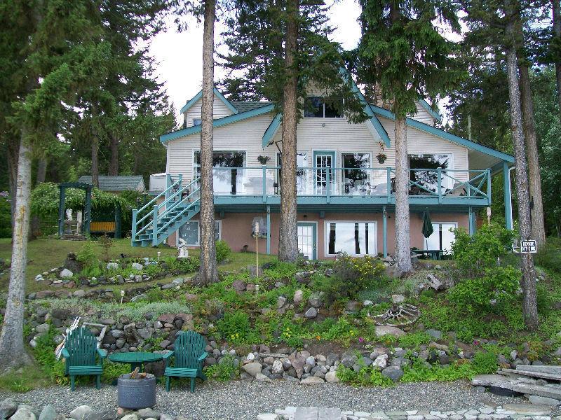Delightful 4 Bd. Waterfront Home with 1 Bd. Inlaw Suite