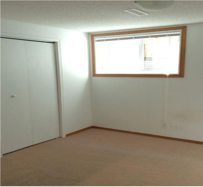 2 Bedroom Basement Suite in Pineridge Available Now