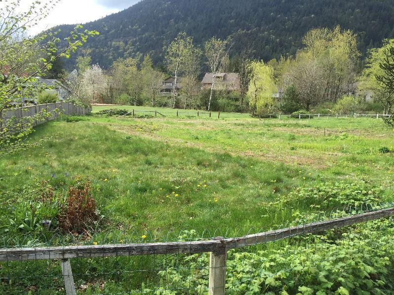 Large Building Lot zoned for Duplex, one block to Harrison Lake