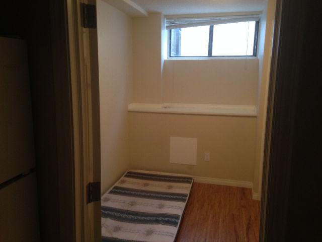 Room for rent in Falwood Crescent N.E