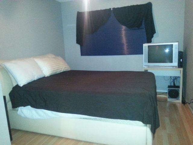 FURNISHED ROOM FOR RENT TODAY@$75/N, $295/W,$800/M-DOWNTOWN