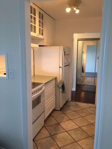 ONE BEDROOM APARTMENT FOR RENT W 16th NEAR DUNBAR
