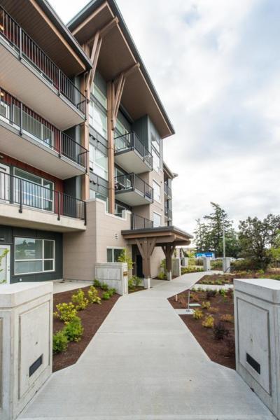 1 bdrm - Downtown Langford - new luxury apartment