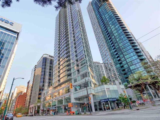 2 Bedroom Apartment in Coal Harbour with Million Dollar View!!!
