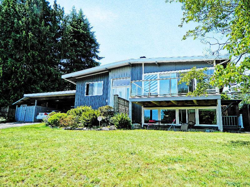 JUST LISTED: Departure Bay home with view