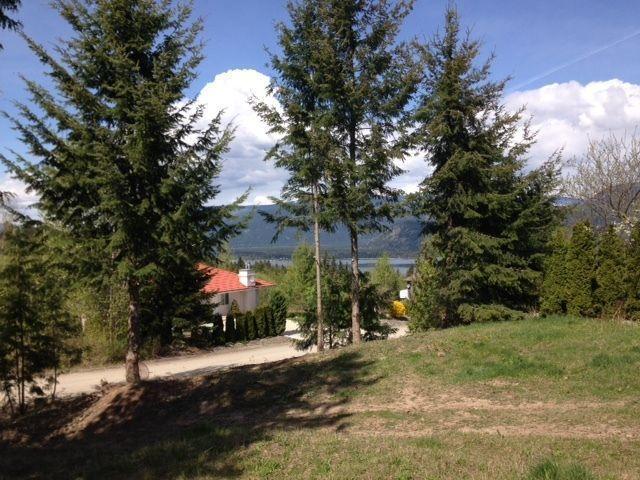 That Perfect Building lot. View of the Shuswap Lake. Lot 29
