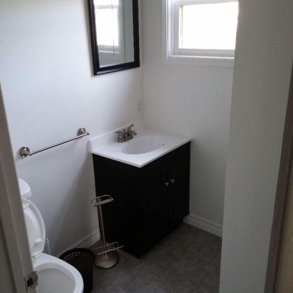 1 Bedroom above ground Apartment for rent, $600.00 per month