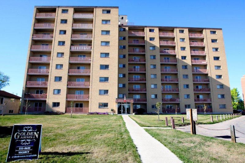 1 BR sublet. 11 St. Michael Rd. 5 minutes from St.Vital mall