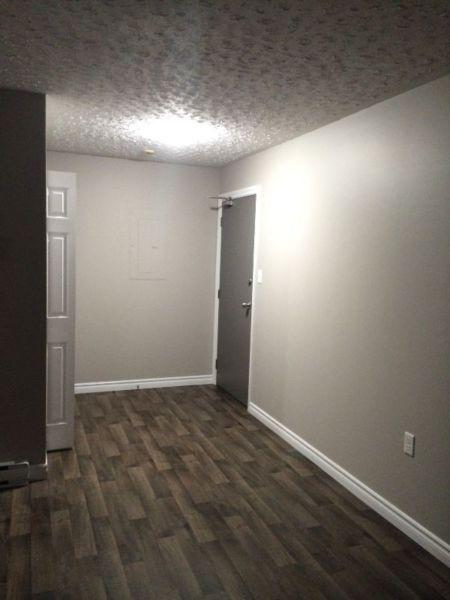 RENOVATED 2 BEDROOM APARTMENTS!!
