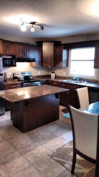 3 bdrm semi available july 1st