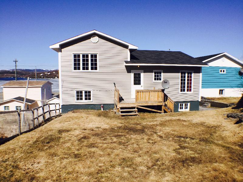 Port Aux Basques-4 bedroom home, private yard, and parking