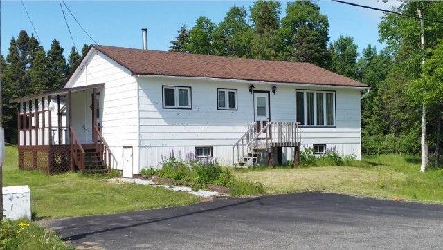 HOME FOR SALE! 1 CUMBDEN'S ROAD, BOYD'S COVE