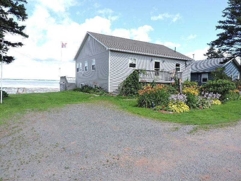 Amazing Ocean Front Cottage or Home with a bonus cottage!!
