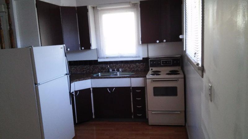 Clean and Cozy 2 Bedroom House for Rent in Morden