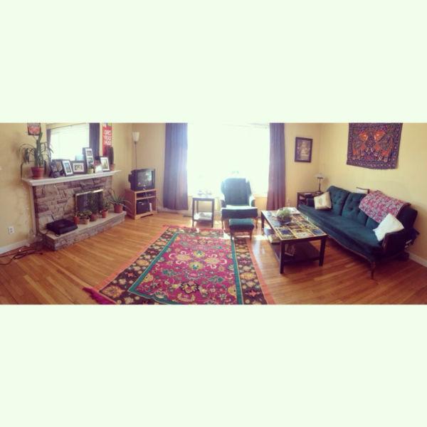 Room for rent beginning August 1