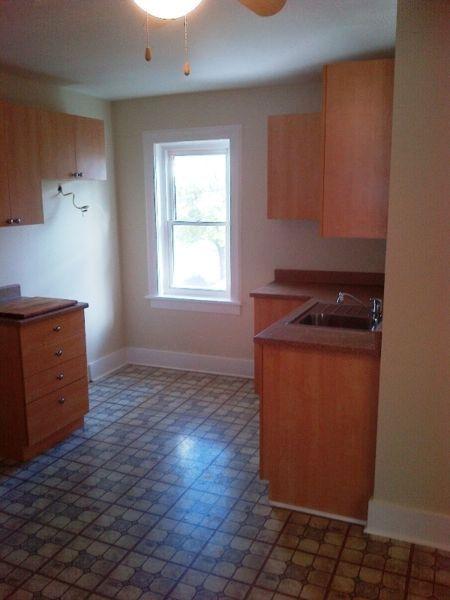 Large Two Bedroom on Leonia street- available July 1
